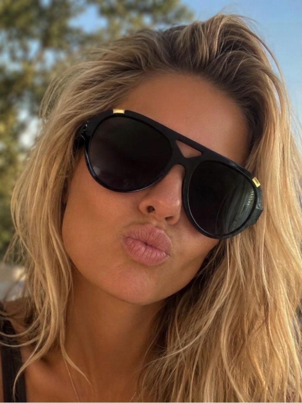 Tory Burch Black Oversized Aviator Sunglasses with Gold Accents